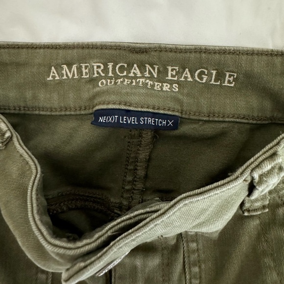 AE Hi-Rise Jegging Crop - Picture 2 of 3